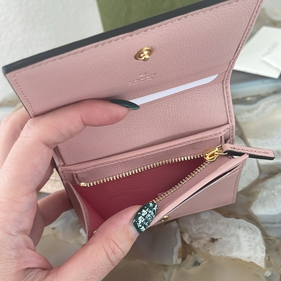 New, Authentic GUCCI Wallet Cupcake Pink Brown Stripes Love Parade GG LOGO - Picture 12 of 14